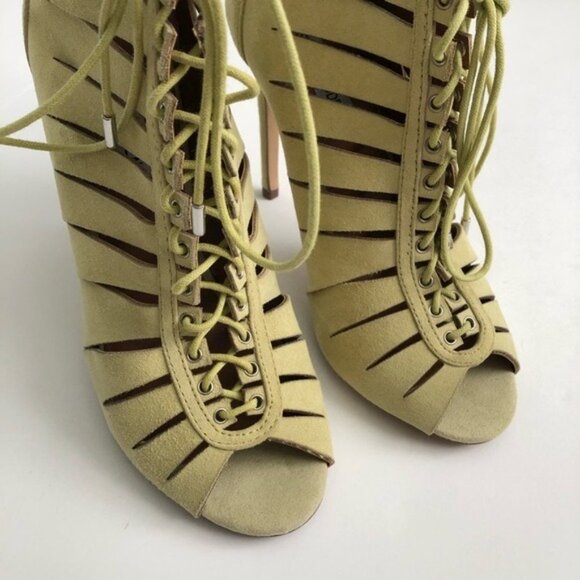 Steve Madden Women’s Lace-Up Booties Size 8 - Picture 6 of 16